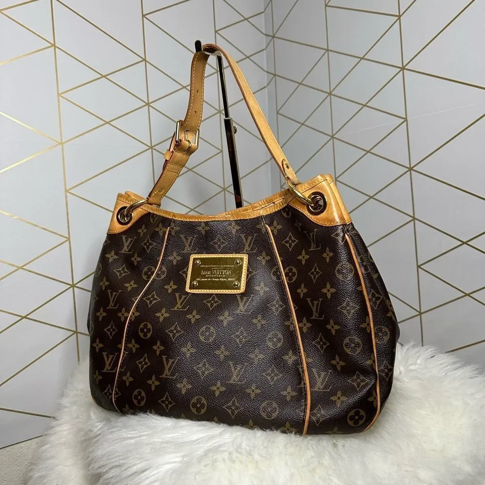 Louis Vuitton pre loved